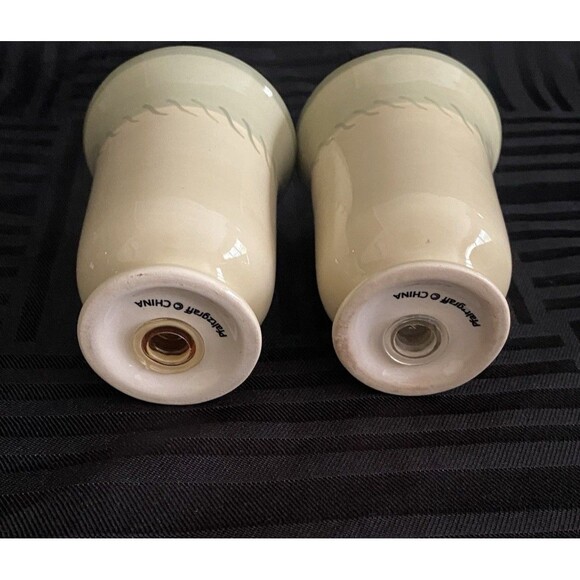 Pfaltzgraff pear bloom cream and sugar set with salt and pepper set - Picture 10 of 13